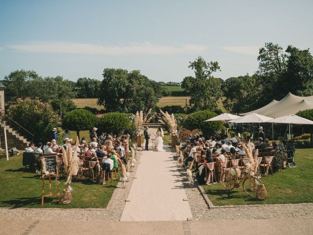 Le mariage de Paul et Anne-Axelle à Quimper, Finistère 93