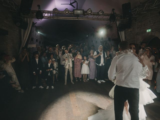 Le mariage de Paul et Anne-Axelle à Quimper, Finistère 324