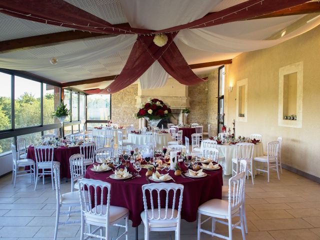 Le mariage de Kevin et Alexia à Saint-Léon-sur-l&apos;Isle, Dordogne 31