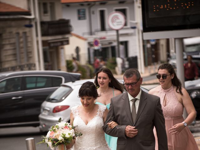 Le mariage de François et Amélie à Saint-Médard-en-Jalles, Gironde 4