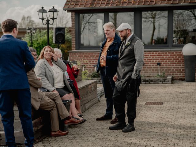 Le mariage de Kevin et Suzanne à Steenwerck, Nord 9