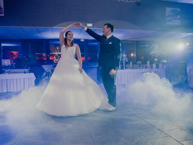 Le mariage de Kevin et Suzanne à Steenwerck, Nord 11
