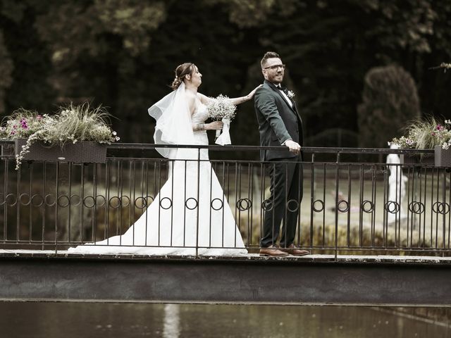 Le mariage de Loic et Mylène à Pont-lès-Moulins, Doubs 41