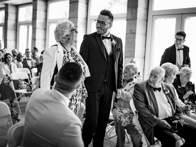Le mariage de Loic et Mylène à Pont-lès-Moulins, Doubs 45
