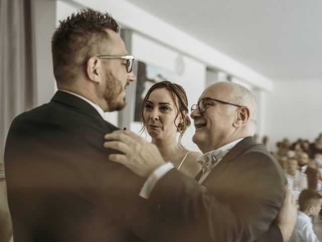 Le mariage de Loic et Mylène à Pont-lès-Moulins, Doubs 48