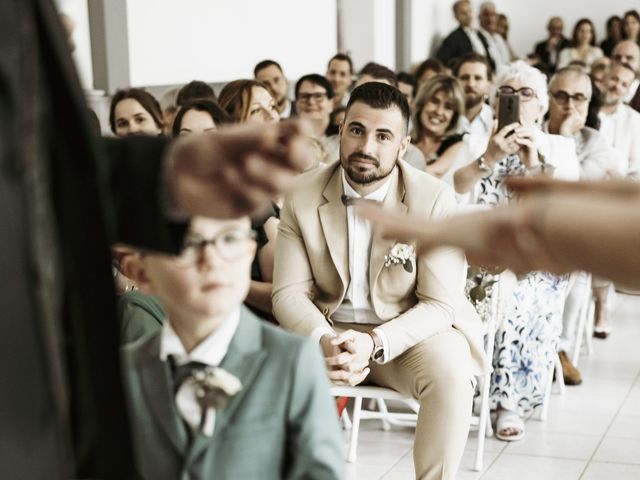 Le mariage de Loic et Mylène à Pont-lès-Moulins, Doubs 60