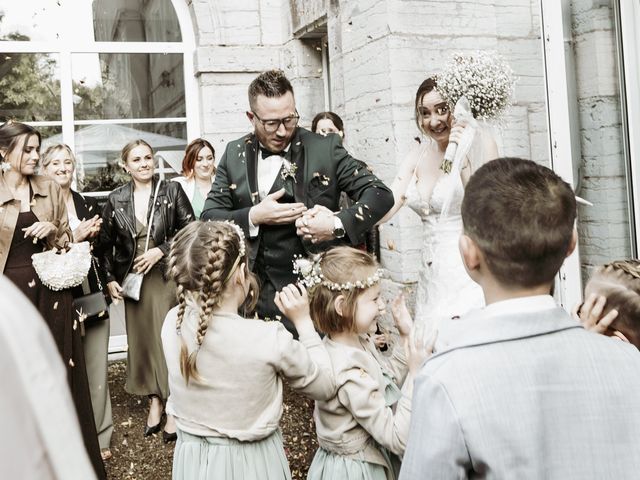 Le mariage de Loic et Mylène à Pont-lès-Moulins, Doubs 68