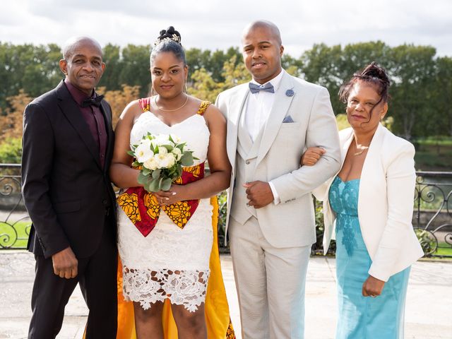 Le mariage de Sylvain et Eliska à Épinay-sur-Seine, Seine-Saint-Denis 23