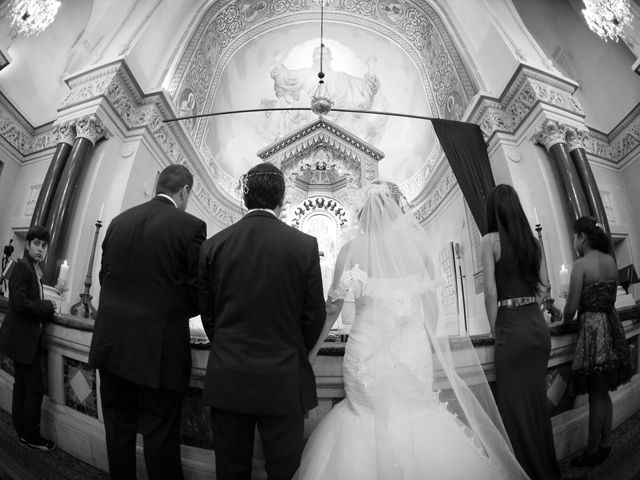 Le mariage de Christophe et Liana à Paris, Paris 3