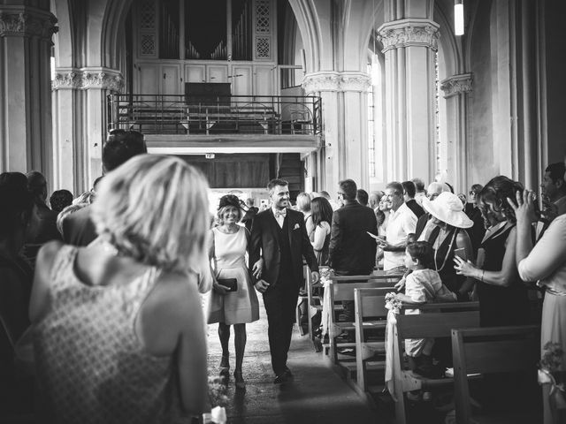 Le mariage de Benjamin et Flora à Saint-Clair, Ardèche 27