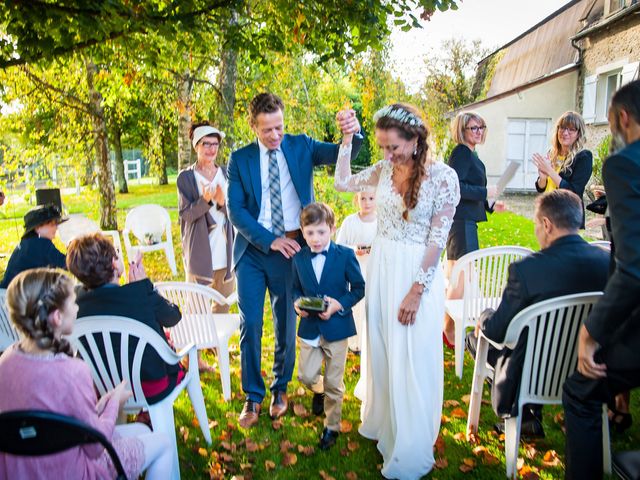 Le mariage de Xavier et Mathilde à Yerres, Essonne 12