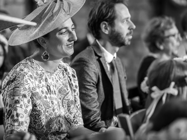 Le mariage de Baptiste et Clementine à Treignac, Corrèze 19