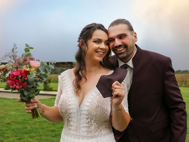 Le mariage de Ludovic et Léa à Les Landes-Génusson, Vendée 77