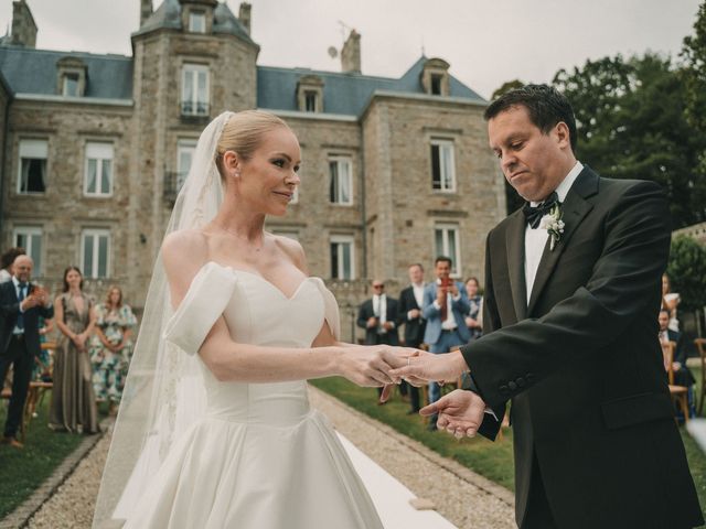 Le mariage de Omar et Karin à Quimper, Finistère 50