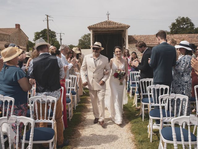 Le mariage de Tim et Violette à Rives de l'Yon, Vendée 7
