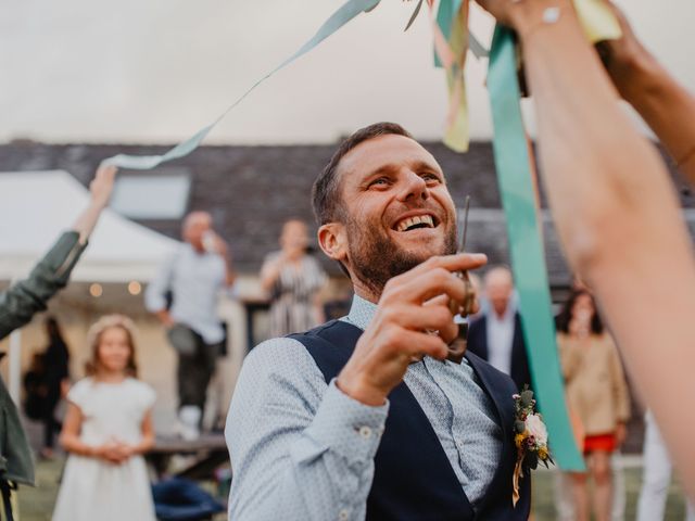 Le mariage de Morgan et Anne-Sophie à Saint-Thégonnec, Finistère 29