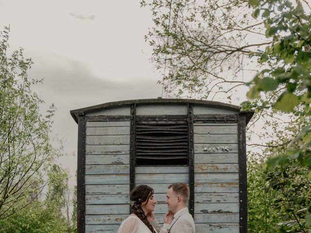 Le mariage de Guillaume et Clara à Wambrechies, Nord 20