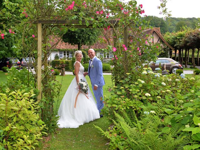 Le mariage de Rémi et Viviane à Campagne-lès-Hesdin, Pas-de-Calais 17