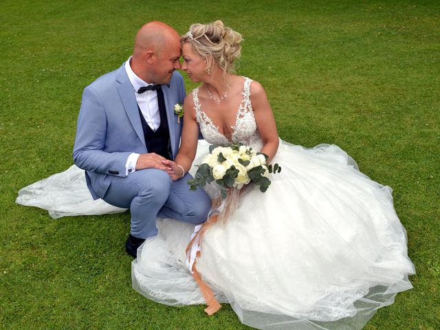 Le mariage de Rémi et Viviane à Campagne-lès-Hesdin, Pas-de-Calais 1