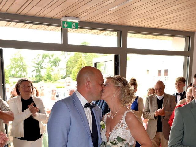 Le mariage de Rémi et Viviane à Campagne-lès-Hesdin, Pas-de-Calais 32