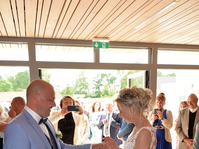 Le mariage de Rémi et Viviane à Campagne-lès-Hesdin, Pas-de-Calais 34