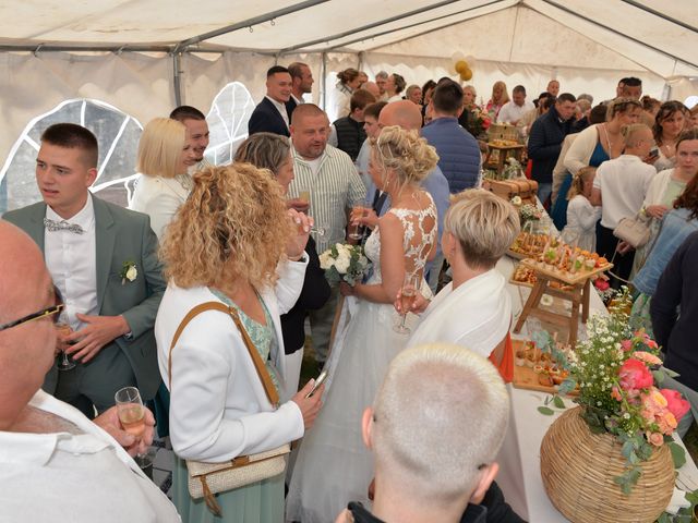 Le mariage de Rémi et Viviane à Campagne-lès-Hesdin, Pas-de-Calais 45