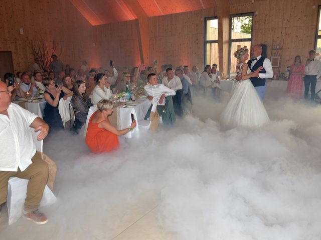 Le mariage de Rémi et Viviane à Campagne-lès-Hesdin, Pas-de-Calais 62