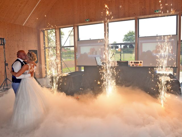 Le mariage de Rémi et Viviane à Campagne-lès-Hesdin, Pas-de-Calais 64