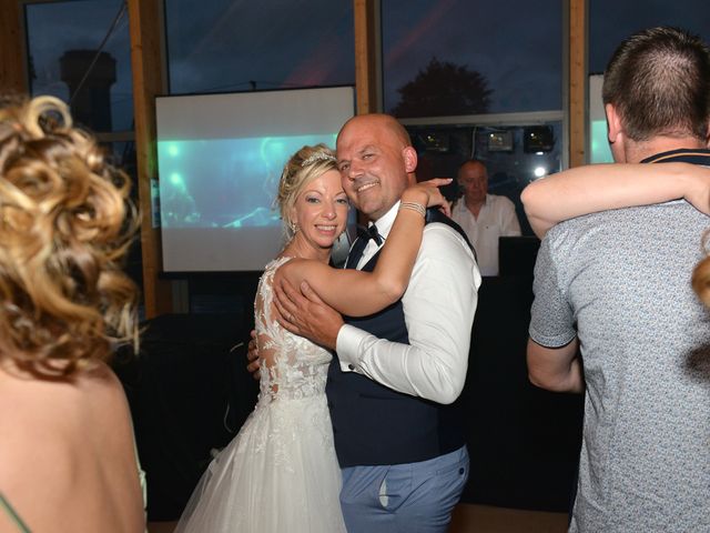 Le mariage de Rémi et Viviane à Campagne-lès-Hesdin, Pas-de-Calais 69