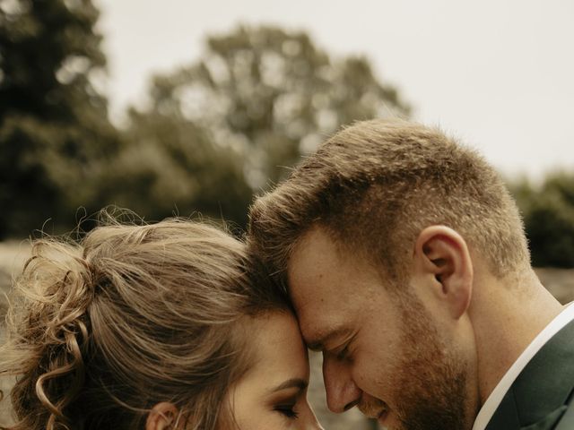 Le mariage de Maxime et Agathe à Marches, Drôme 14