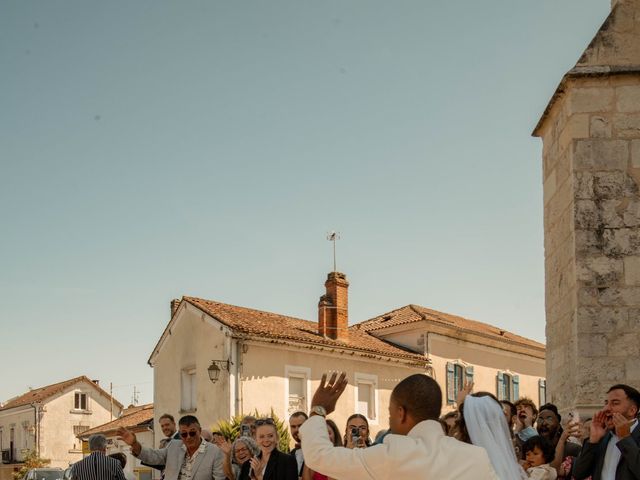 Le mariage de Augustin  et  Juliette  à Saint-Léon-sur-l'Isle, Dordogne 5