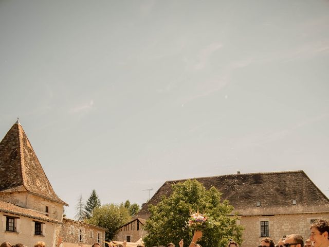 Le mariage de Augustin  et  Juliette  à Saint-Léon-sur-l'Isle, Dordogne 6