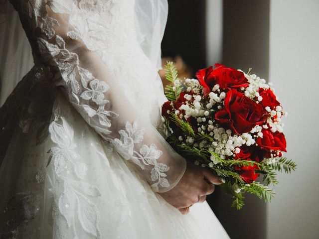 Le mariage de Valentin et Aurore à Faverges, Haute-Savoie 18