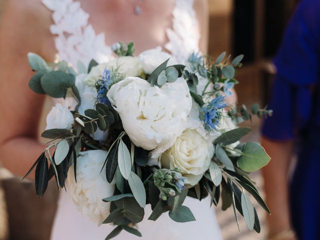 Le mariage de Adrien et Julie à Lyon, Rhône 32