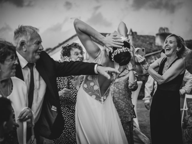 Le mariage de Manon et Niels à Poudenas, Lot-et-Garonne 74