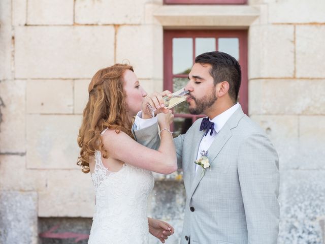 Le mariage de David et Isabel à Marans, Charente Maritime 110