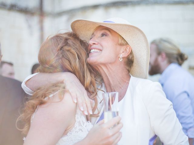 Le mariage de David et Isabel à Marans, Charente Maritime 120