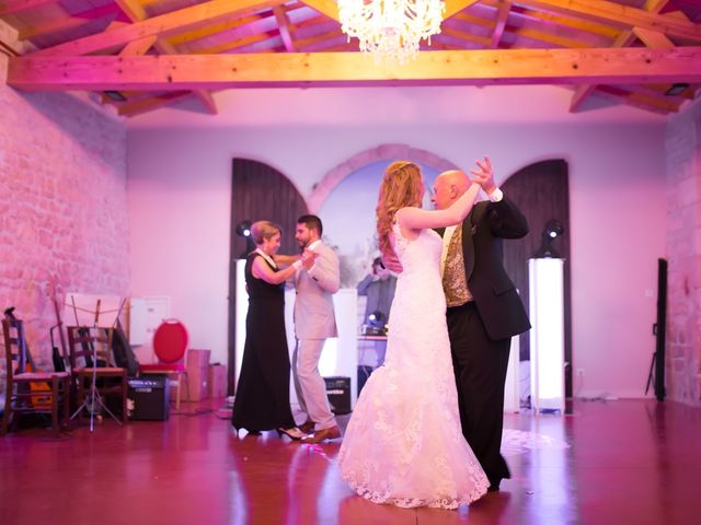 Le mariage de David et Isabel à Marans, Charente Maritime 209