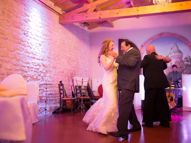 Le mariage de David et Isabel à Marans, Charente Maritime 214