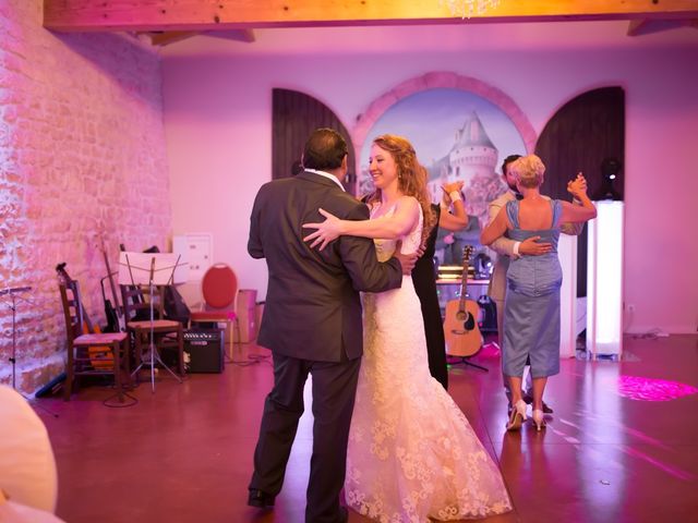 Le mariage de David et Isabel à Marans, Charente Maritime 215