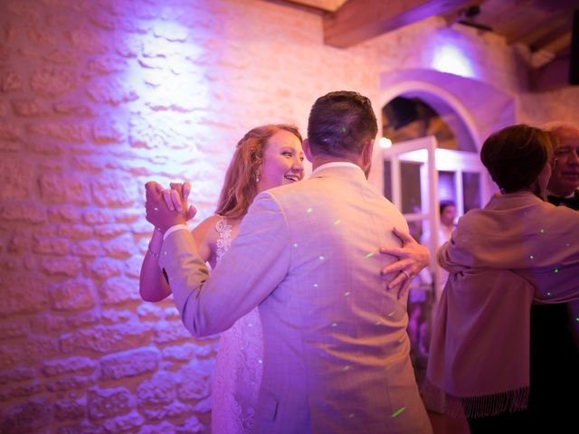 Le mariage de David et Isabel à Marans, Charente Maritime 227