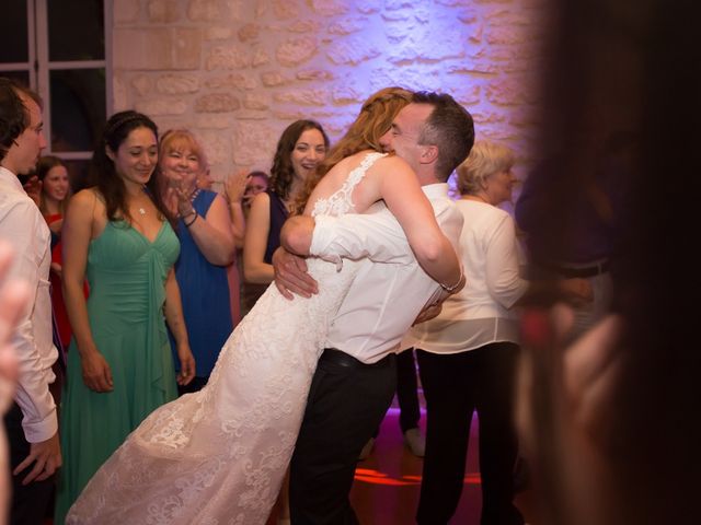 Le mariage de David et Isabel à Marans, Charente Maritime 239