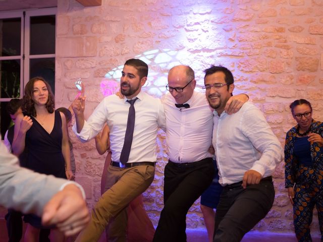 Le mariage de David et Isabel à Marans, Charente Maritime 247