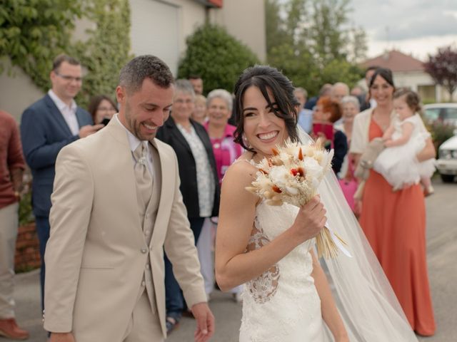 Le mariage de Christopher et Amandine à Sornay, Saône et Loire 2