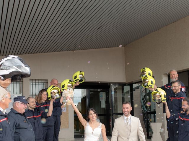 Le mariage de Christopher et Amandine à Sornay, Saône et Loire 5