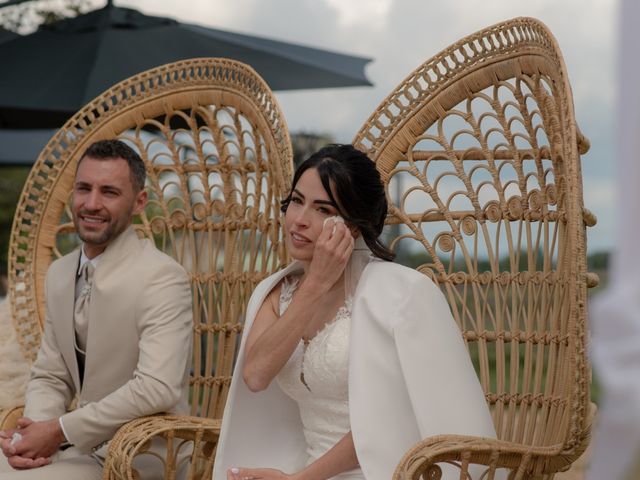 Le mariage de Christopher et Amandine à Sornay, Saône et Loire 10