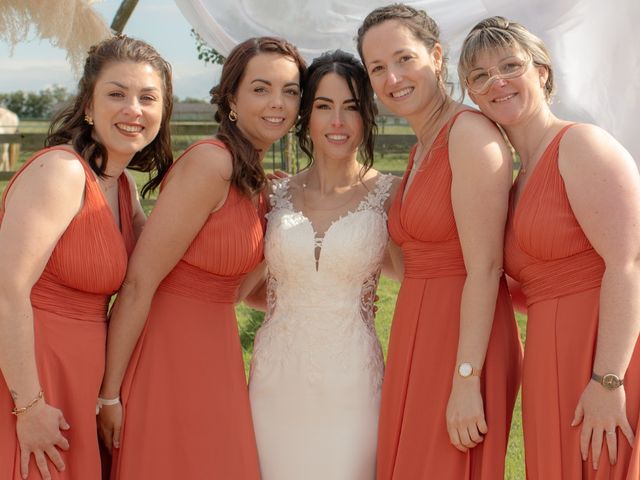 Le mariage de Christopher et Amandine à Sornay, Saône et Loire 14