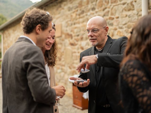 Le mariage de Cécile et Damien à Saint-Georges-les-Bains, Ardèche 46