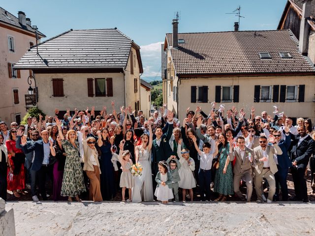 Le mariage de Thomas et Cécilia à Saint-Sixt, Haute-Savoie 35