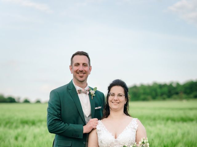 Le mariage de Rémy et Aurélie à Bussy-la-Côte, Meuse 9